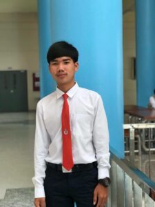 นายญาณพัฒน์ ไทยสุชาติ