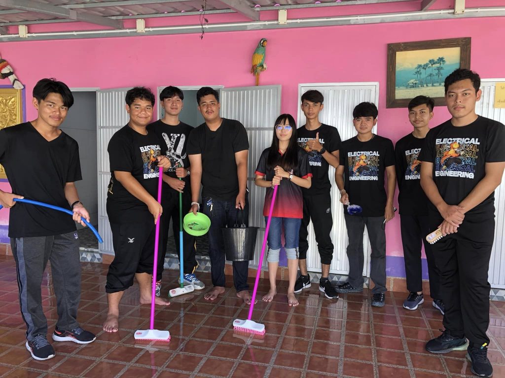 ค่ายอาสาพัฒนาระบบไฟฟ้าแรงดันต่ำ ครั้งที่ 13