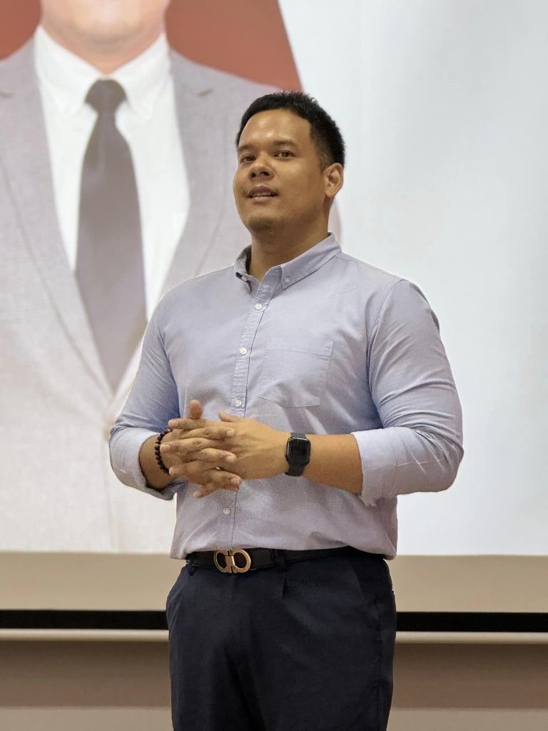 ปิโตรเคมีและพอลิเมอร์ ม.วลัยลักษณ์ จัดบรรยาย PEP Talk