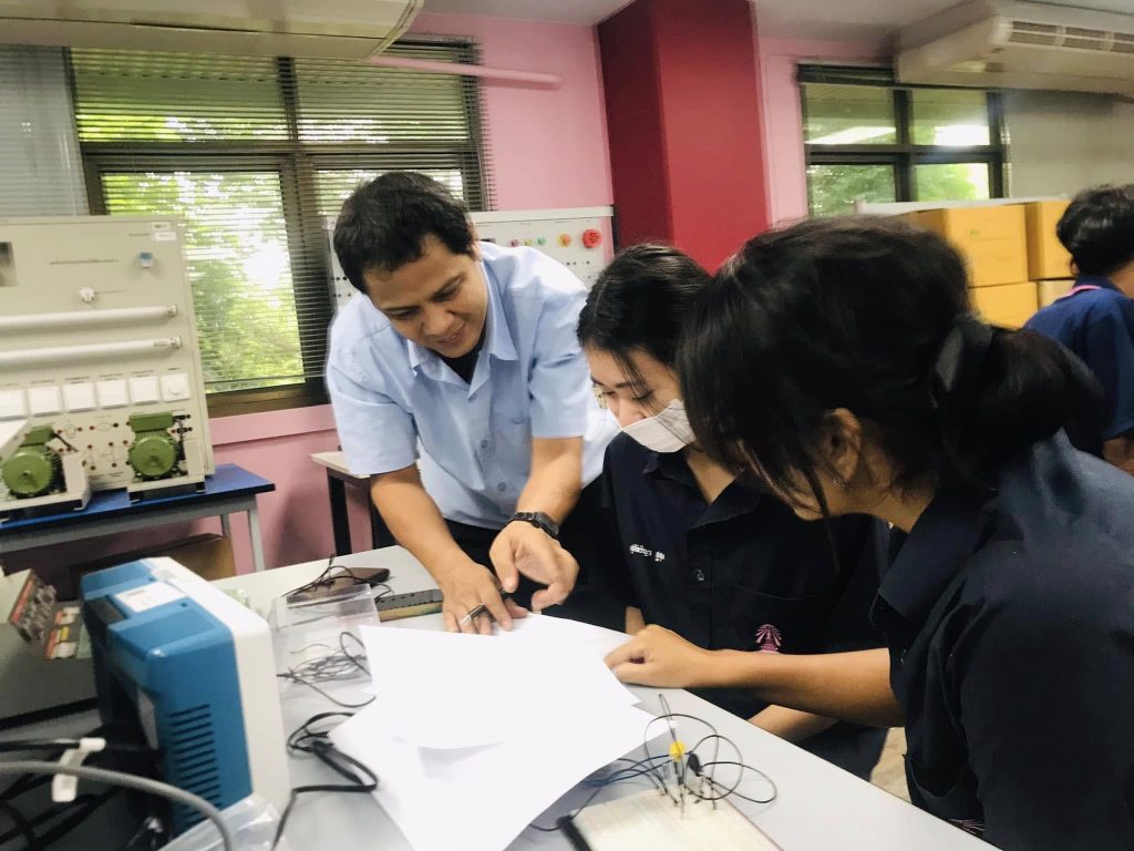 วิศวกรรมไฟฟ้า จัดกิจกรรมเปิดบ้านวิศวะ มวล. Open SET