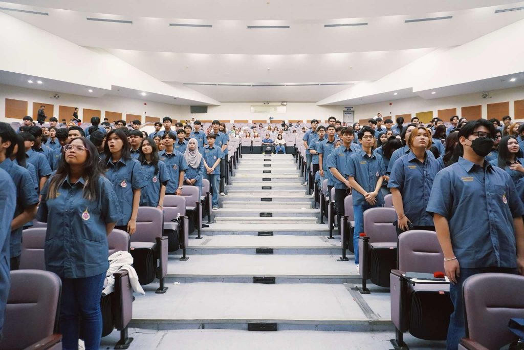 สำนักวิชาวิศวกรรมศาสตร์และเทคโนโลยี ม.วลัยลักษณ์ จัดพิธีมอบสัญลักษณ์วิศวกรรมฯ รุ่นที่ 27