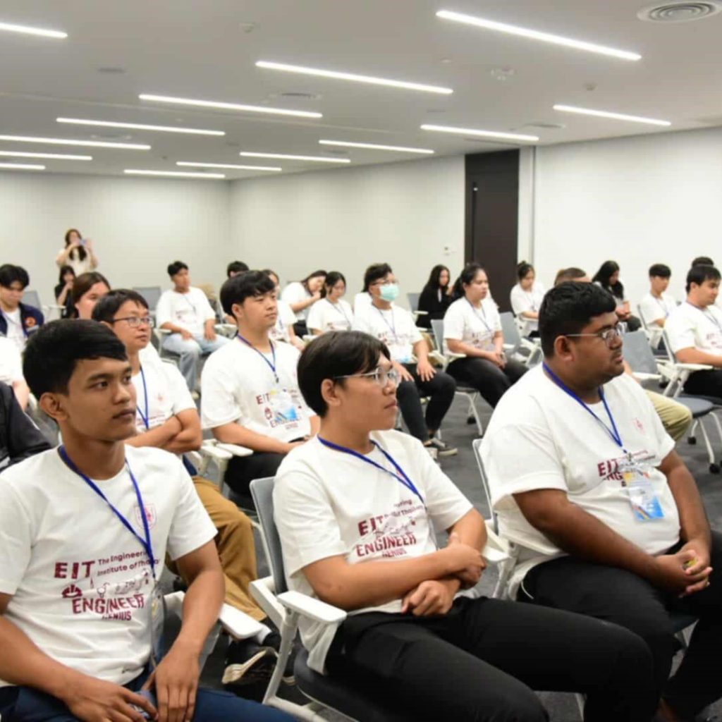 3 นักศึกษา ส.วิศวะ มหาวิทยาลัยวลัยลักษณ์ร่วมเข้าค่ายอบรมนิสิตนักศึกษาเหรียญรางวัลเรียนดี ปี 2568