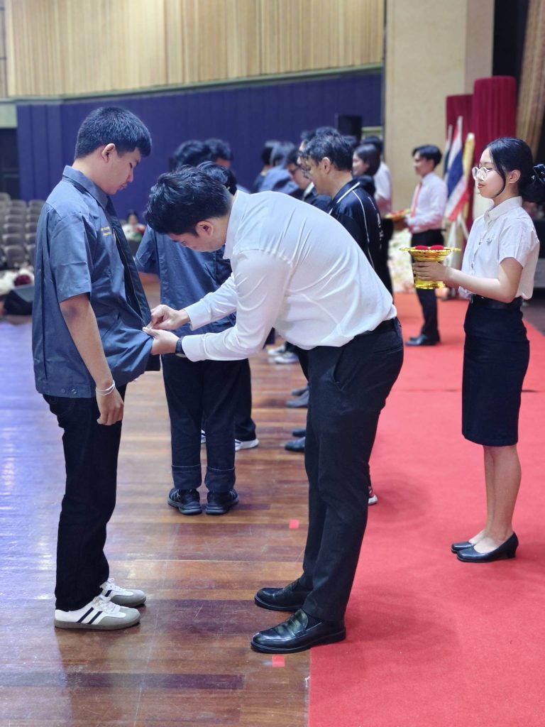 รับเสื้อช๊อป–เกียร์วิศวะ