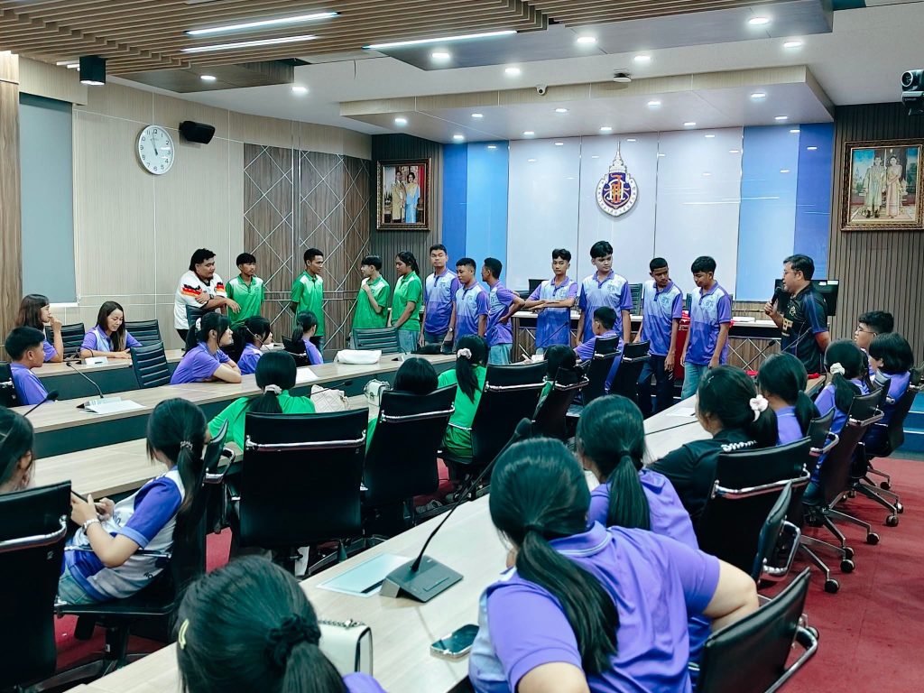 สำนักวิชาวิศวกรรมศาสตร์และเทคโนโลยี ร่วมแนะแนวการศึกษาต่อ ณ โรงเรียนนวมินทราชูทิศ ทักษิณ จังหวัดสงขลา